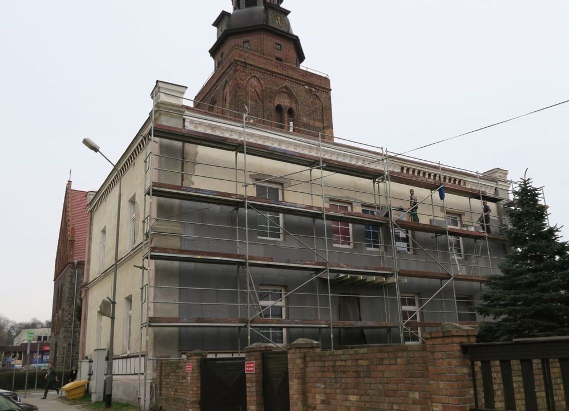 Ocieplają plebanię w Gryfinie Ocieplają plebanię w Gryfinie