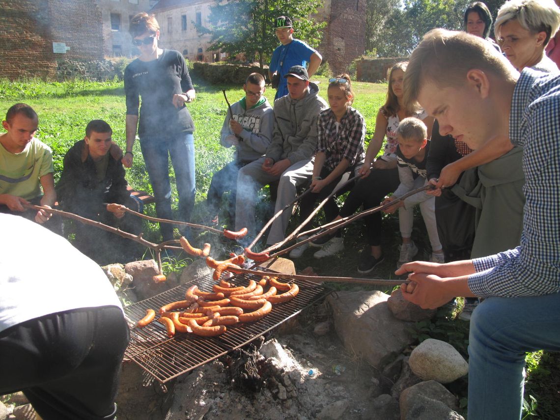 Od popołudnia mamy już jesień. Należało więc pożegnać lato Od popołudnia mamy już jesień. Należało więc pożegnać lato