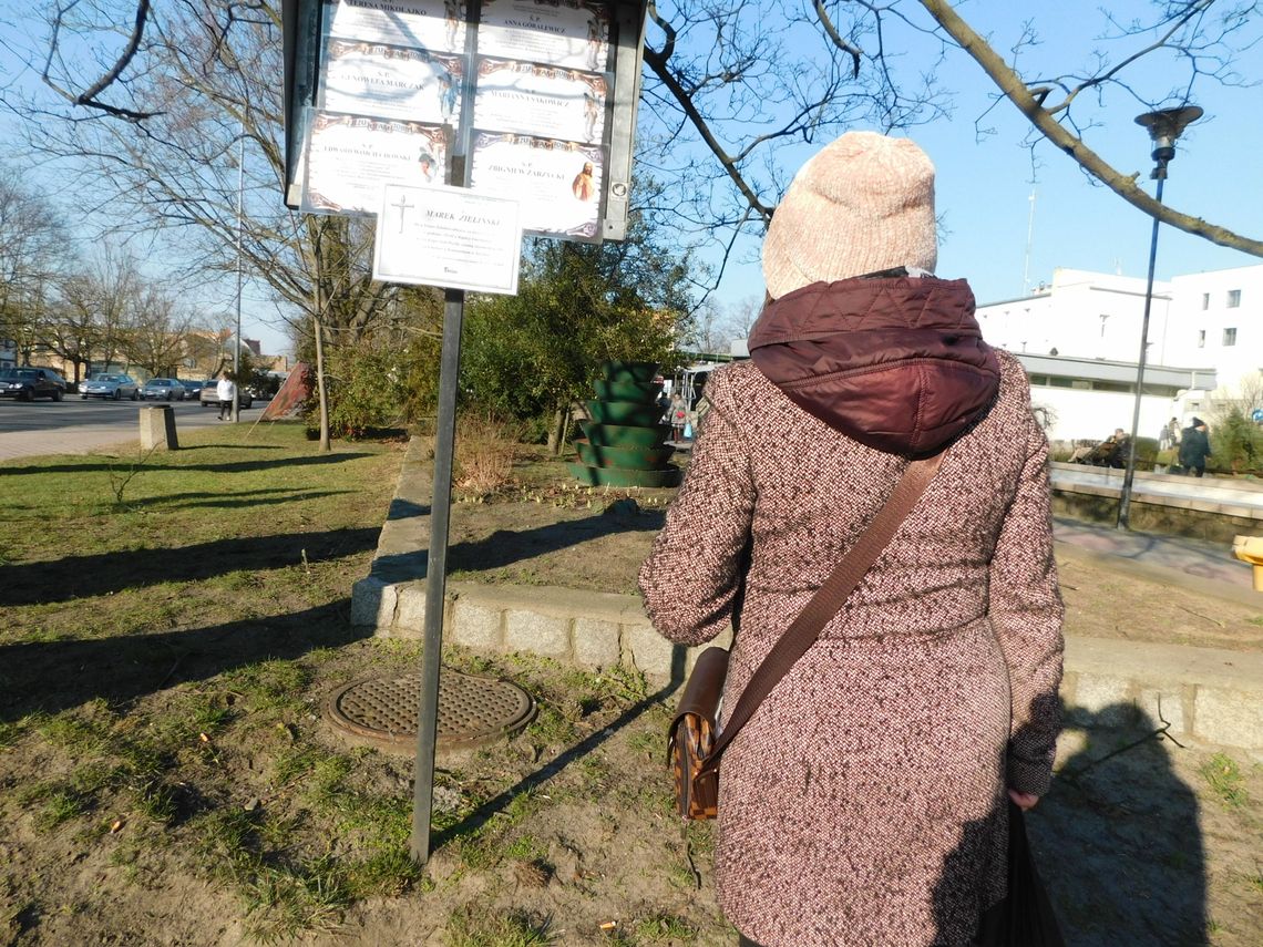 Odeszli, ale żyją w pamięci najbliższych Odeszli, ale żyją w pamięci najbliższych