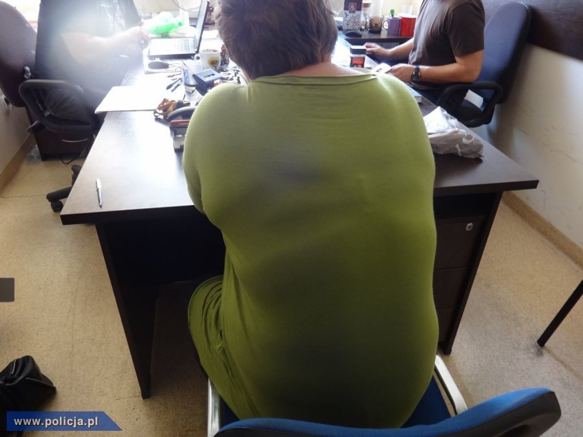 Okradli Niemkę niedaleko mostu Okradli Niemkę niedaleko mostu