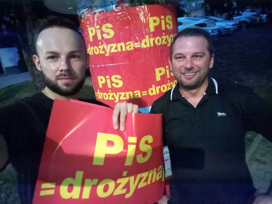 Oplakatowali miasto hasłami "PiS = drożyzna" [ZDJĘCIA]