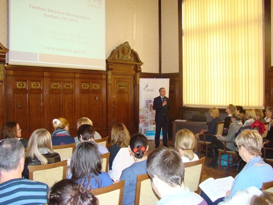 Organizacje pozarządowe mogą zgłaszać kandydatów Organizacje pozarządowe mogą zgłaszać kandydatów