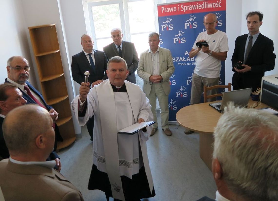 Otwarcie biura poselskiego PiS Artura Szałabawki w Gryfinie Otwarcie biura poselskiego PiS Artura Szałabawki w Gryfinie
