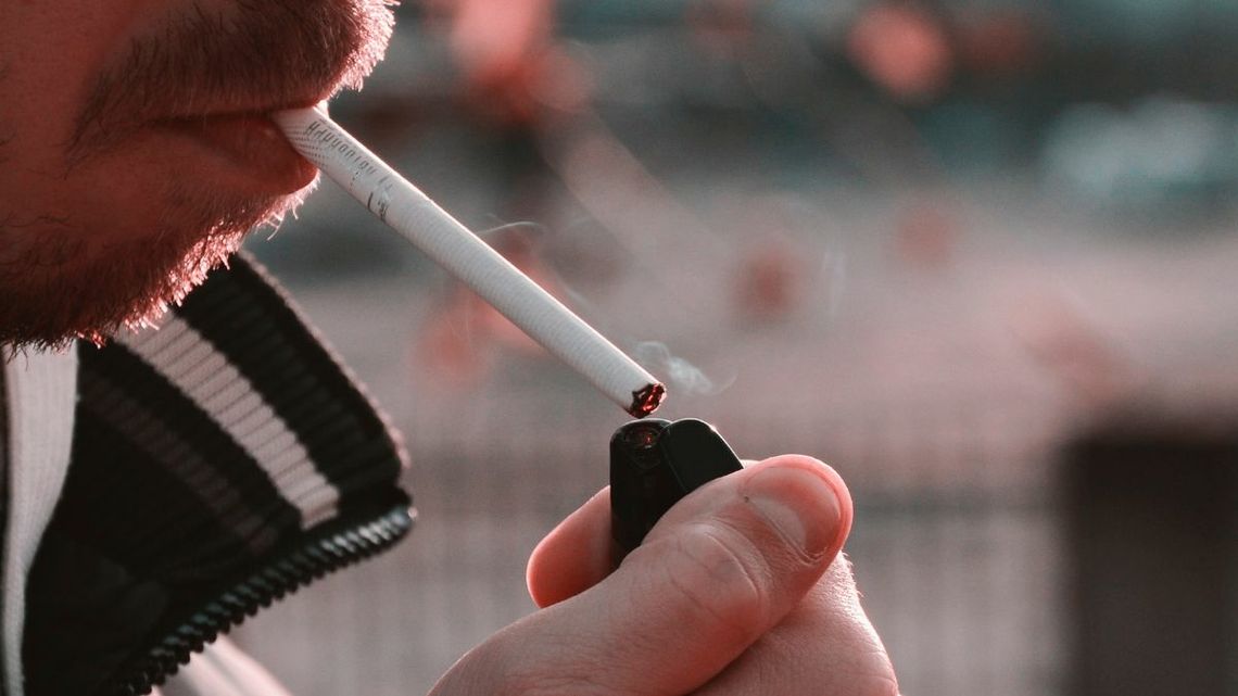 Paczka papierosów już po 20 zł. Kolejny argument aby rzucić palenie Paczka papierosów już po 20 zł. Kolejny argument aby rzucić palenie