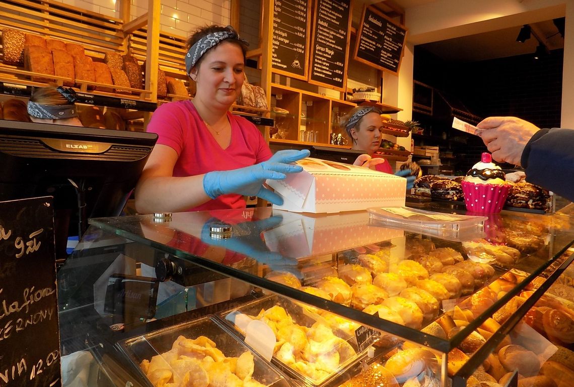 Pączkowe szaleństwo w tłusty czwartek Pączkowe szaleństwo w tłusty czwartek