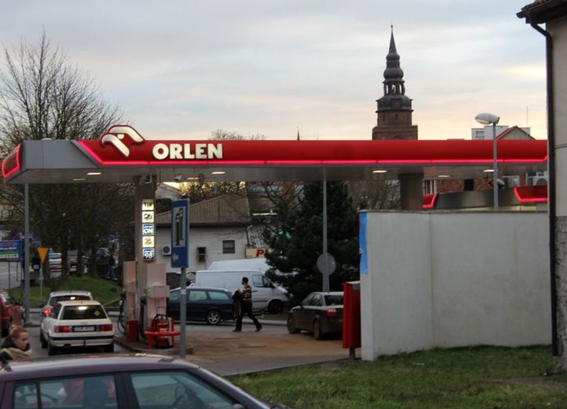 Paliwo poniżej 4 złotych Paliwo poniżej 4 złotych