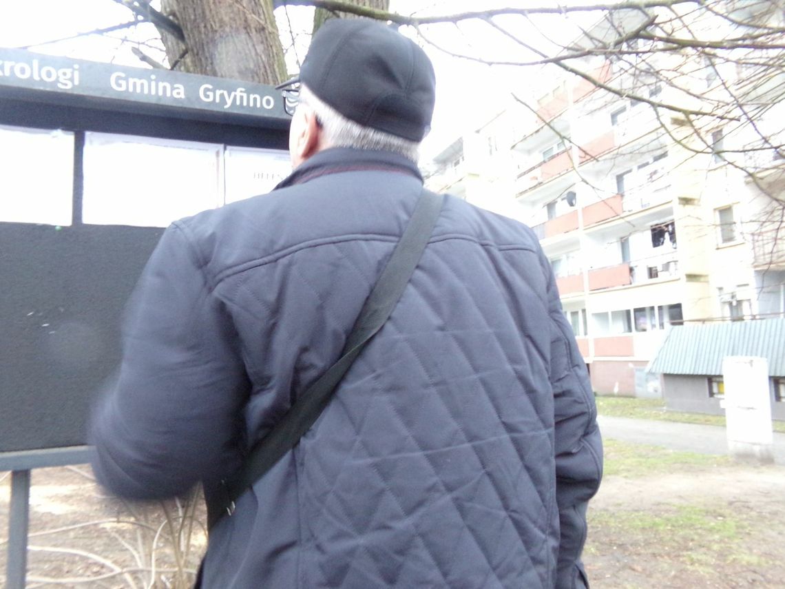 Pamięć o zmarłych pozwala nam zachować ich obecność w naszych sercach