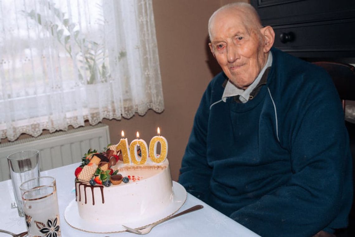 Pan Józef skończył 100 lat! Pan Józef skończył 100 lat!