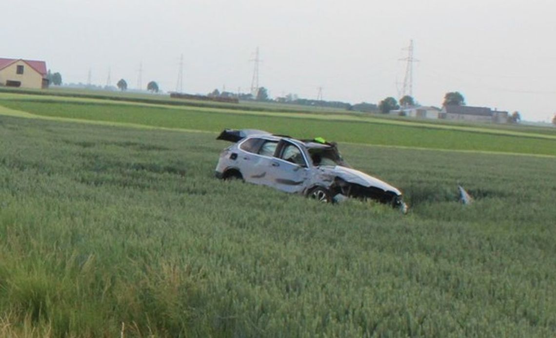 Dachował, bo jechał zbyt szybko. Uśmiercił swojego pasażera