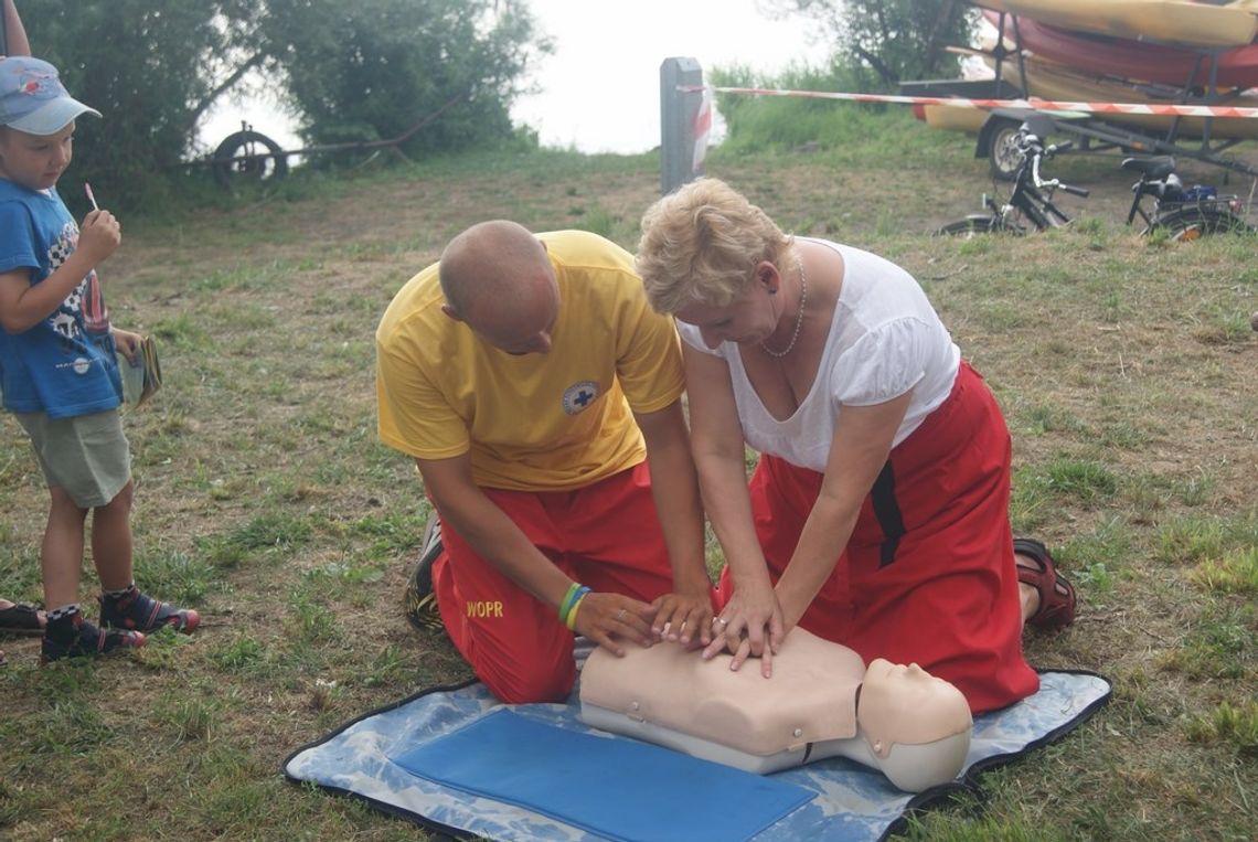 Pełen atrakcji wakacyjny piknik nad Odrą Pełen atrakcji wakacyjny piknik nad Odrą