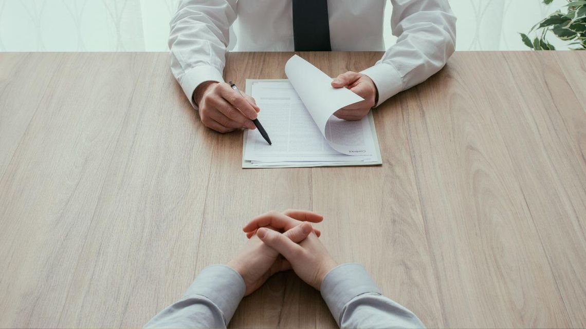 Pensja przestanie być tajemnicą. Żeby pracownik wiedział, ile zarabiają inni Pensja przestanie być tajemnicą. Żeby pracownik wiedział, ile zarabiają inni