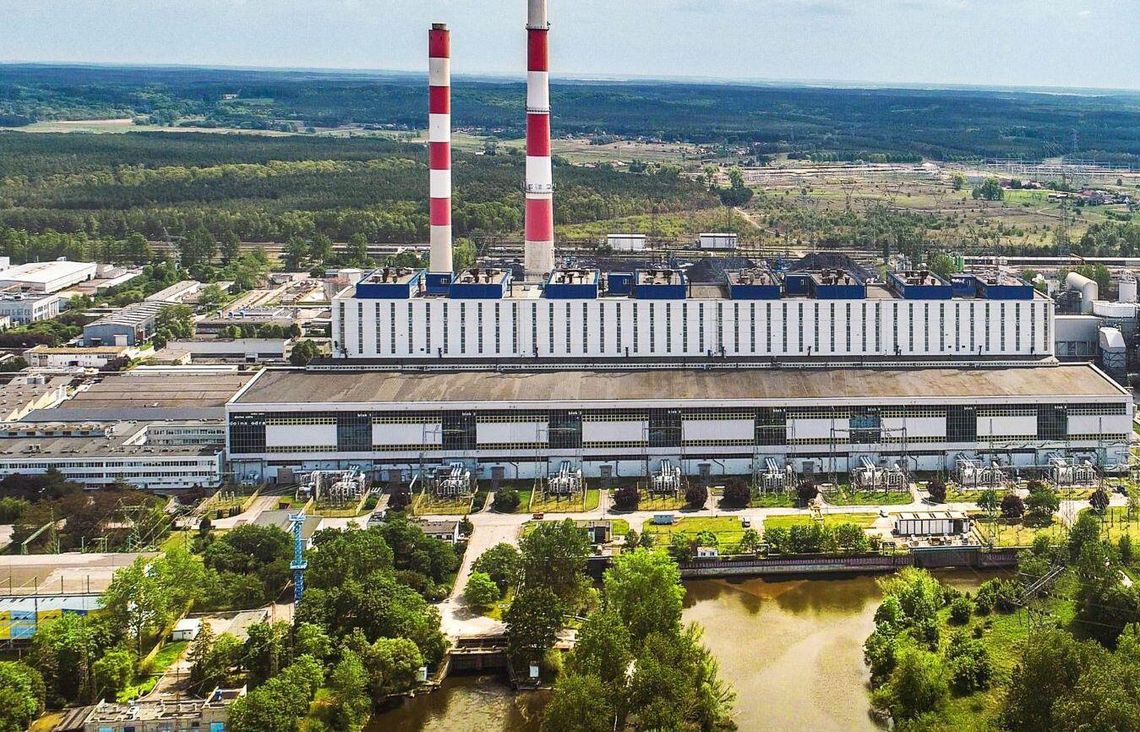 PGE prostuje "rewelacje" burmistrza i przewodniczących związków zawodowych dotyczących zamykania elektrowni i elektrociepłowni