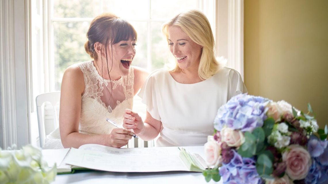 Małżeństwo 2 kobiet uznane w Polsce. Przełomowy wyrok sądu uznający ślub kobiet zawarty poza granicami RP