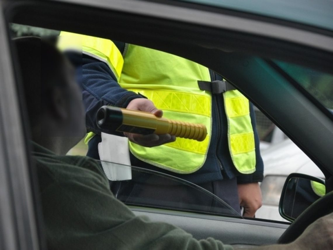 Pijany jechał ulicą Armii Krajowej Pijany jechał ulicą Armii Krajowej