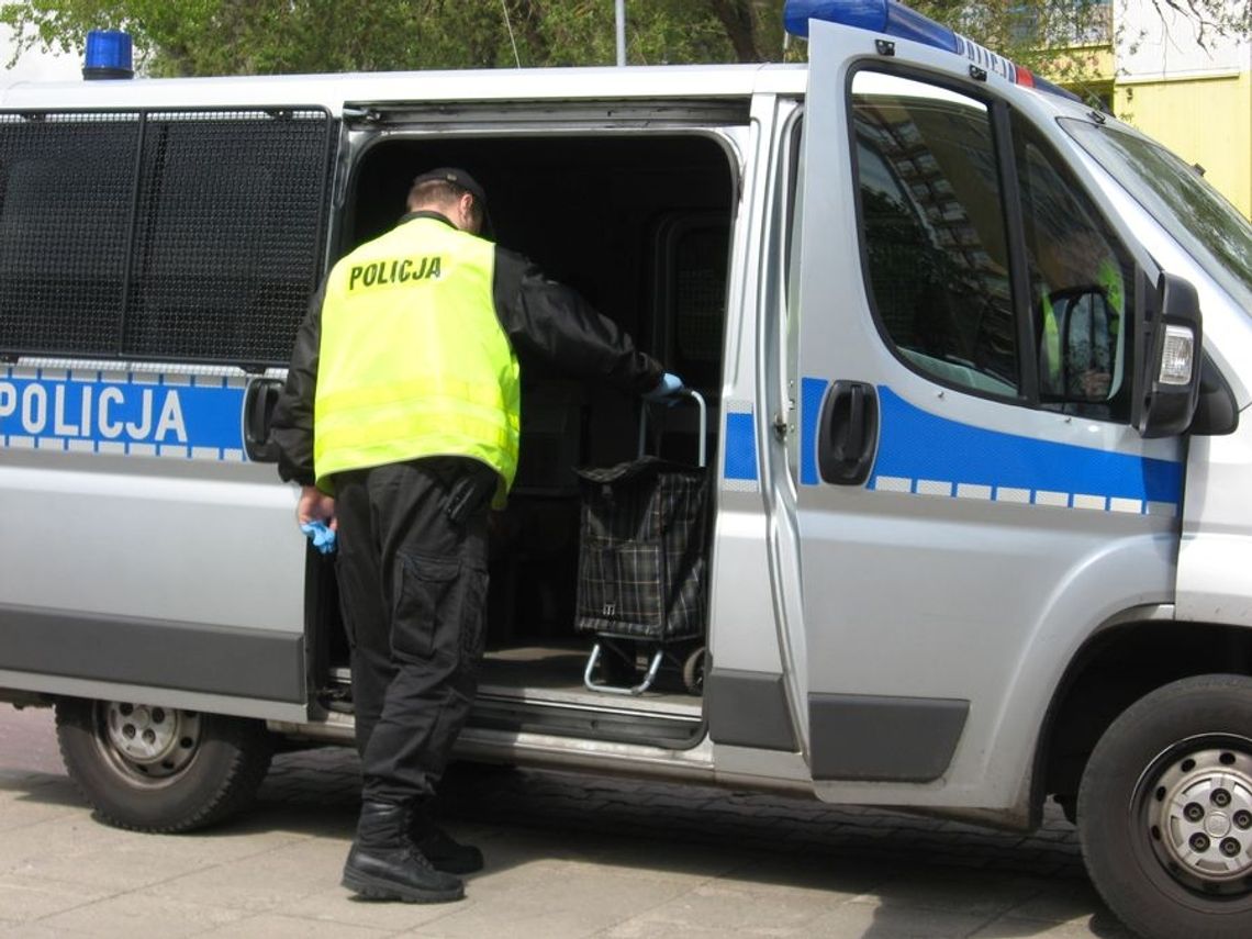 Pijany wyzywał policjatów Pijany wyzywał policjatów