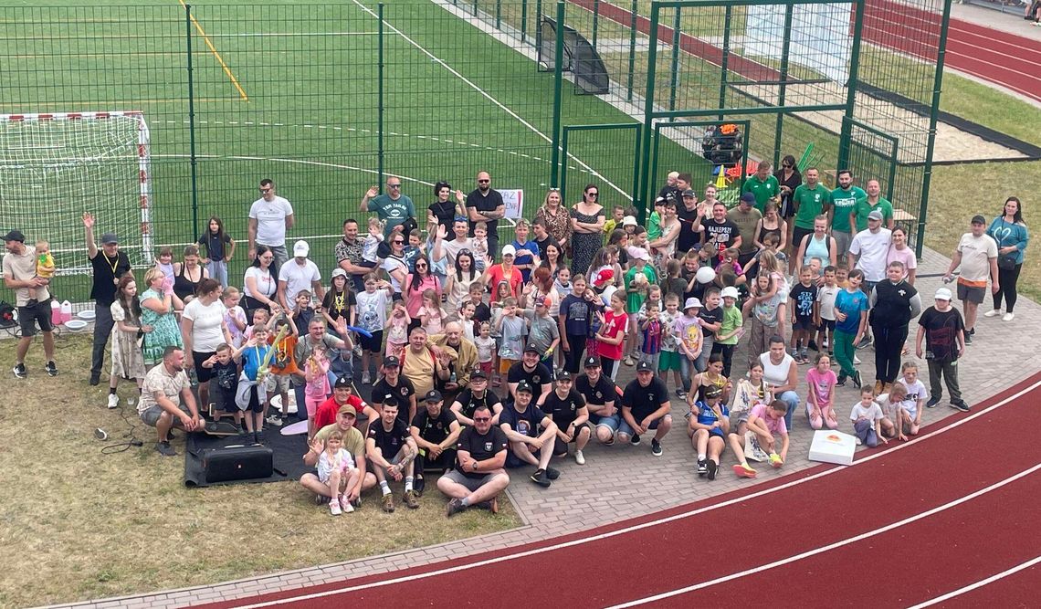 Piknik rodzinny „Familiada”! Tak bawiły się dzieci z rodzicami! [RELACJA, ZDJĘCIA]