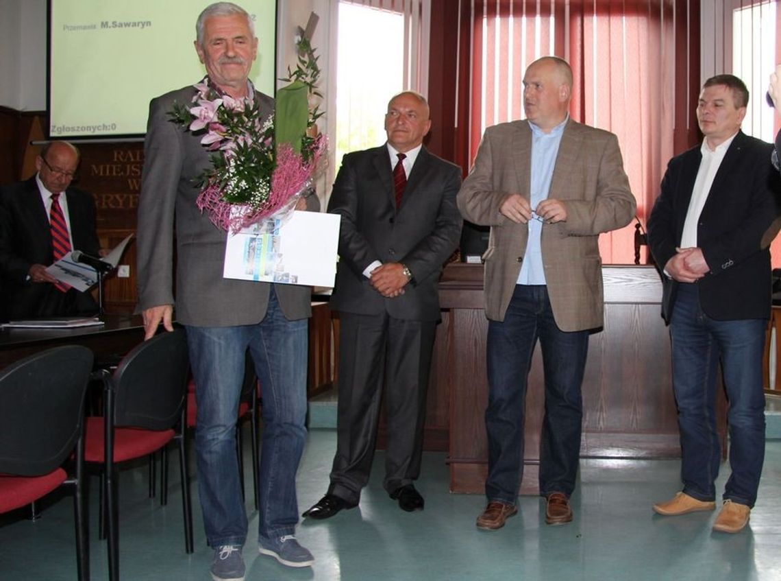 Piłat zgodził się na premię dla Muchy Piłat zgodził się na premię dla Muchy