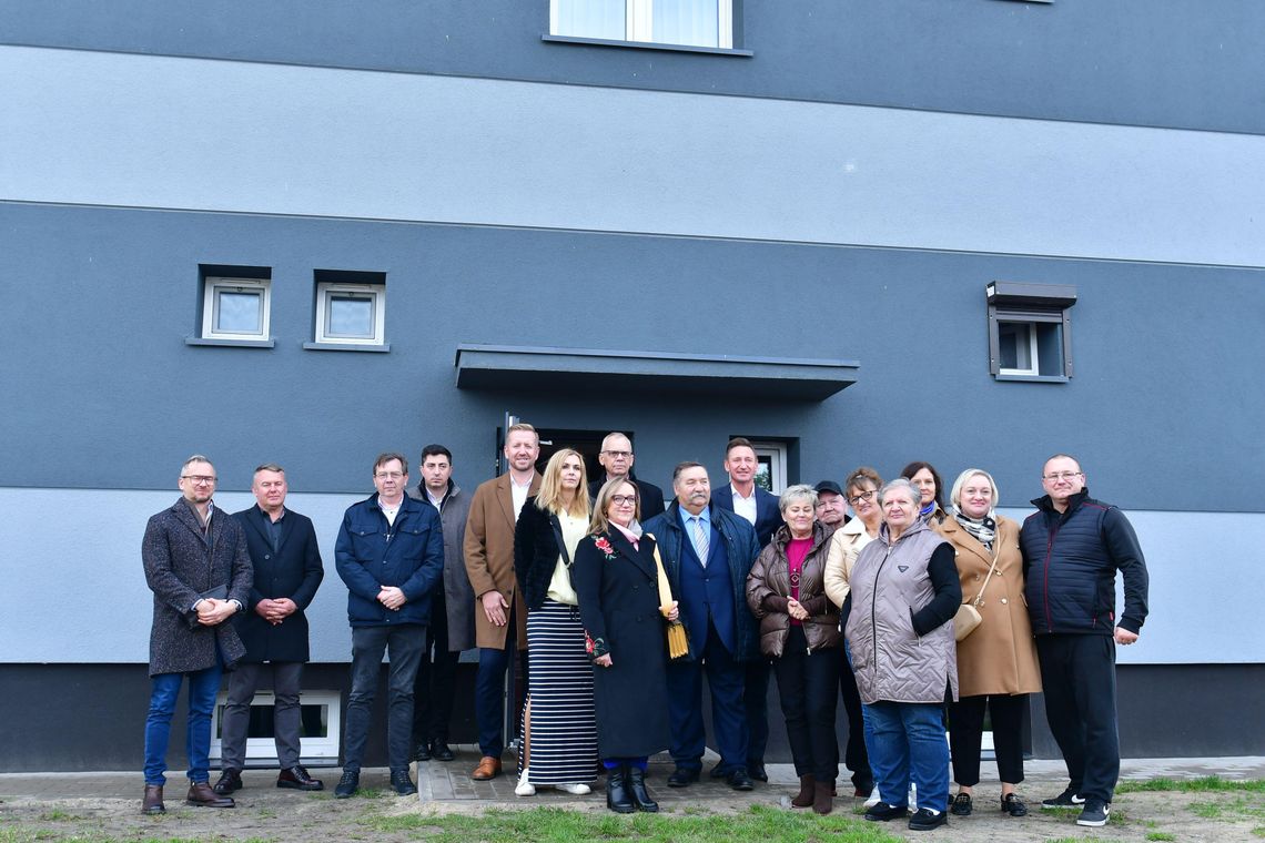 Pilotażowy program zadziałał. Pompy ciepła i OZE zamiast starych pieców w bloku wielorodzinnym Pilotażowy program zadziałał. Pompy ciepła i OZE zamiast starych pieców w bloku wielorodzinnym