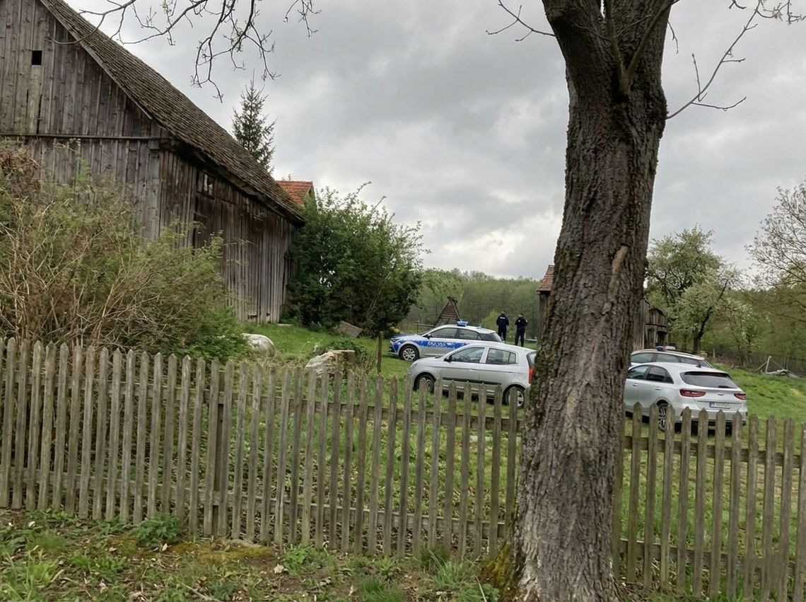 Płacz noworodka ustał dopiero pod ziemią. Szokujące kulisy zbrodni w Rynicy i proces matki oraz babki