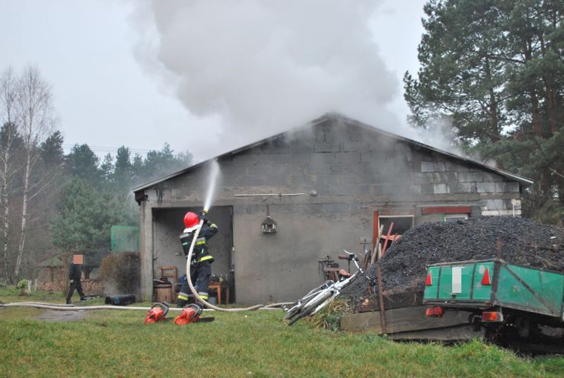 Płonął budynek w Bartkowie