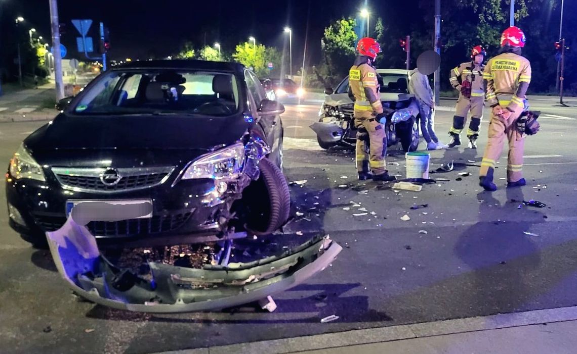 Płonęły opony, samochody i stodoła. Od Gryfina po Mieszkowice