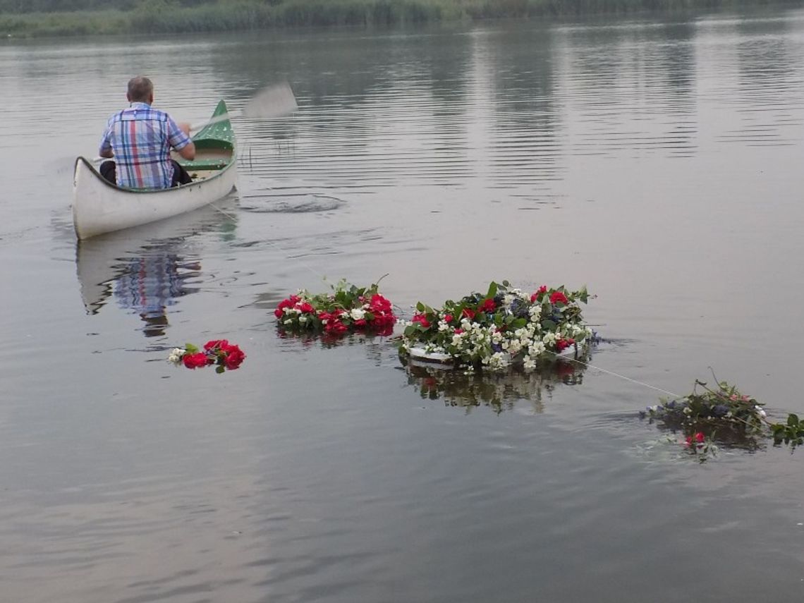 Po cichu przełożyli termin puszczania wianków