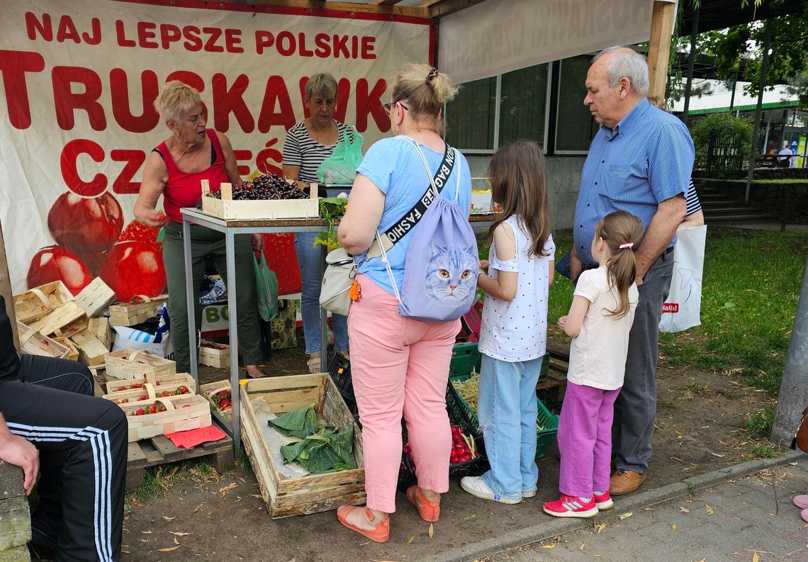 Po ile czereśnie i truskawki w ten weekend?