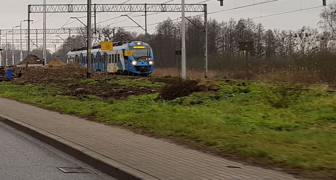 Pociąg relacji Szczecin-Zielona Góra nie zatrzymał się przed semaforem "STÓJ"! O krok od tragedii!