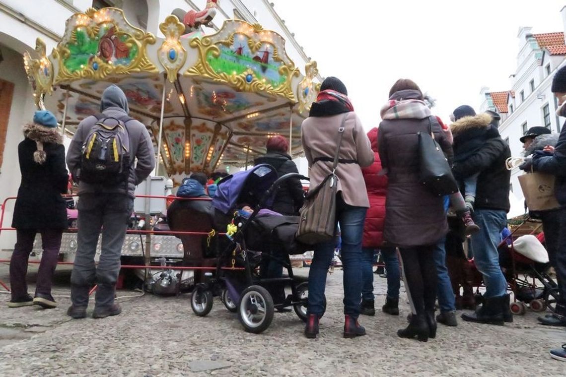 Poczuj święta - weż udział w Jarmarku Bożonarodzeniowym. Byliśmy i polecamy