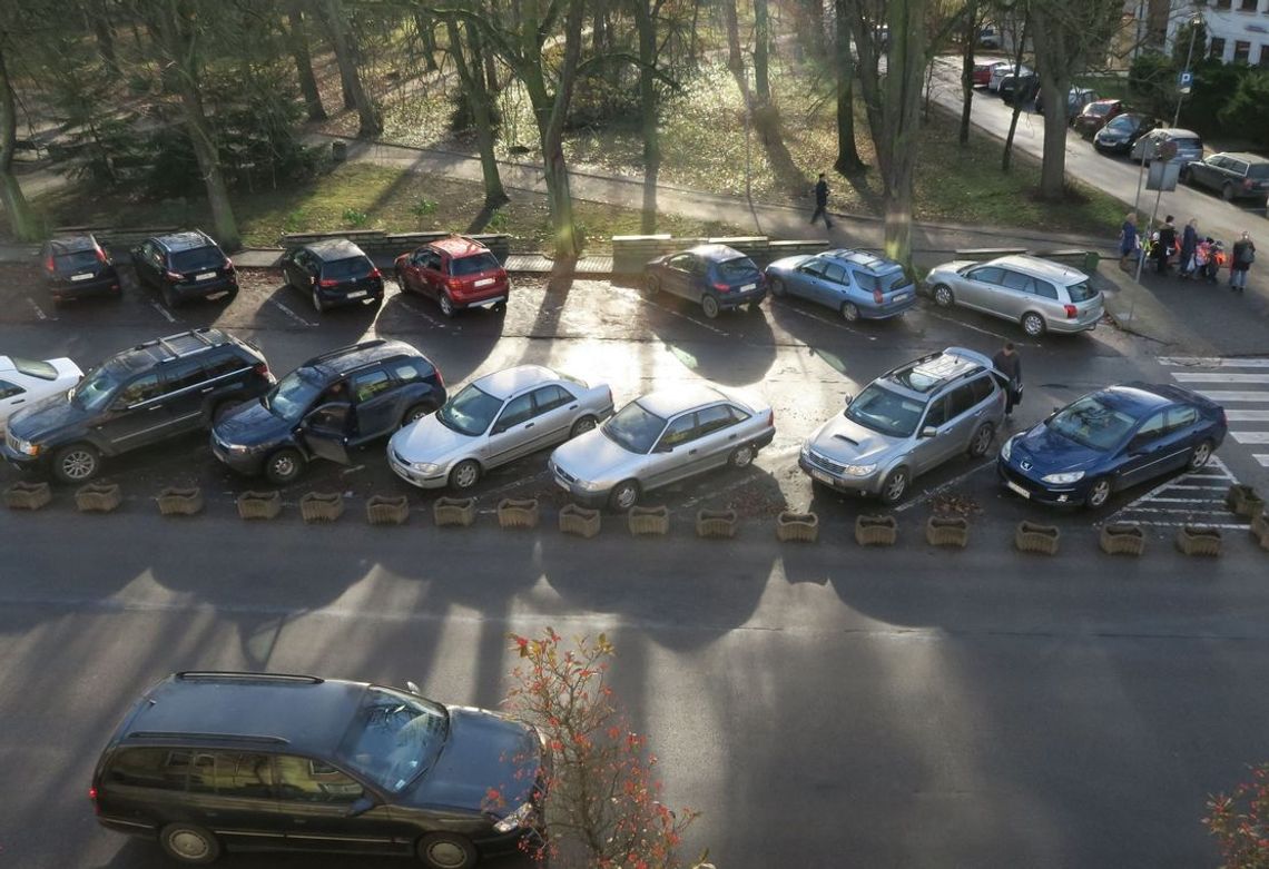 Pod urzędem będzie parking czasowy Pod urzędem będzie parking czasowy