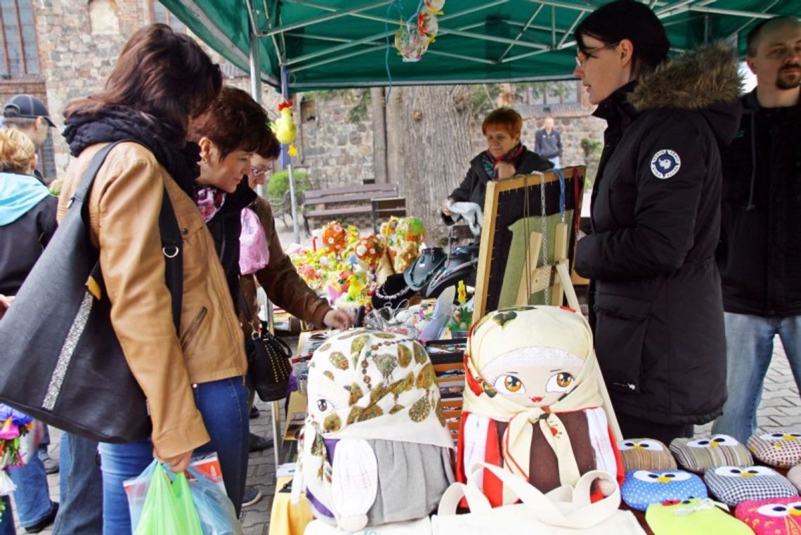 Podczas wielkanocnego jarmarku będą pamiętać o Piotrusiu Wróblu