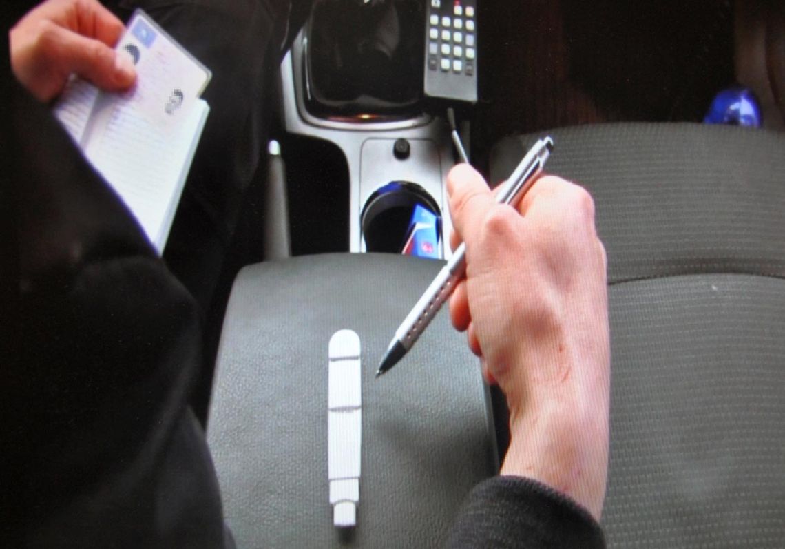 Podwójna wpadka z narkotykami Podwójna wpadka z narkotykami