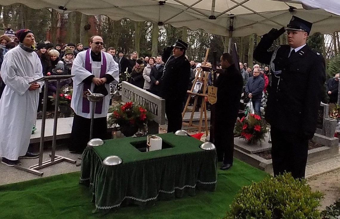 Pogrzeb Marka Suchomskiego. Mnóstwo osób przyszło pożegnać wspaniałego człowieka