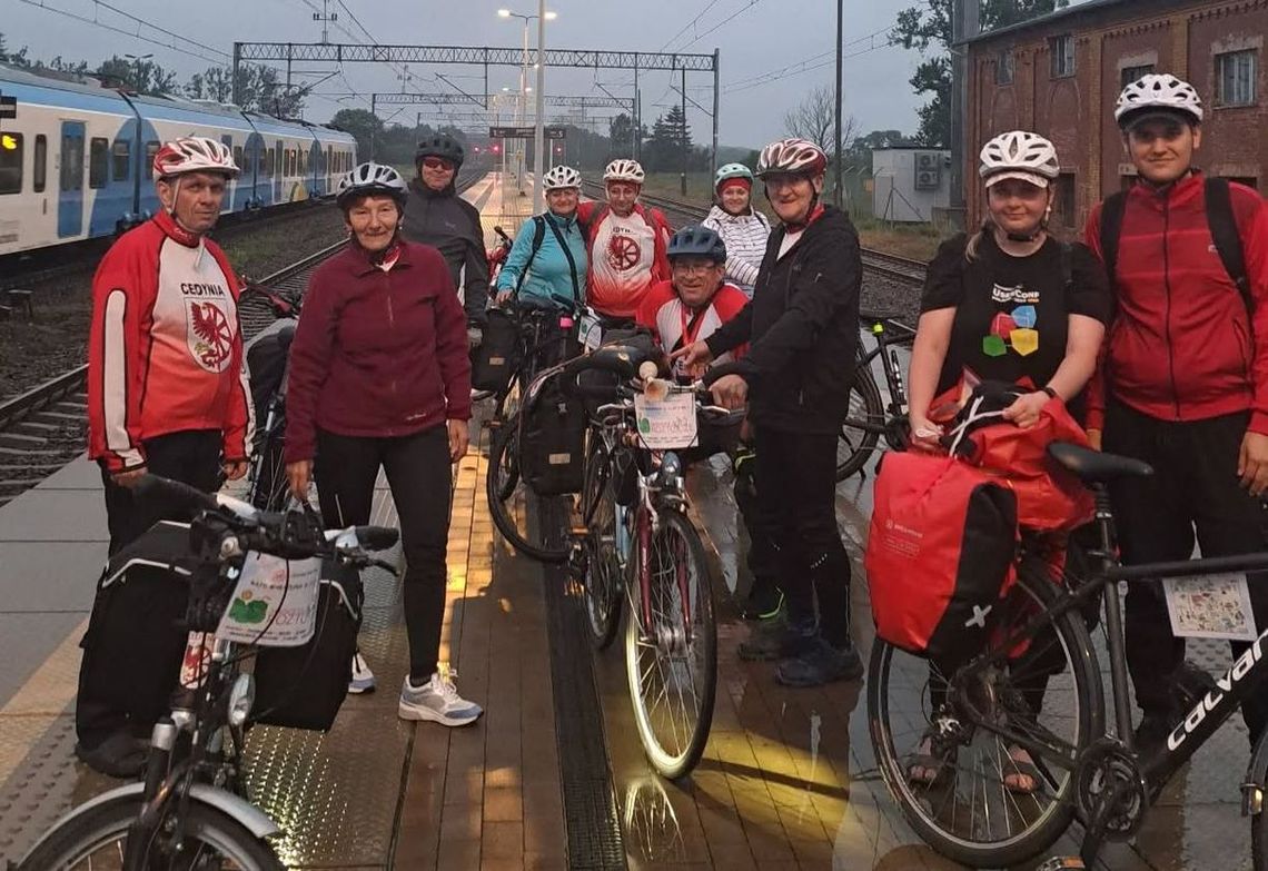 Pojadą tam, gdzie śmiałkowie przerwali lot Pojadą tam, gdzie śmiałkowie przerwali lot