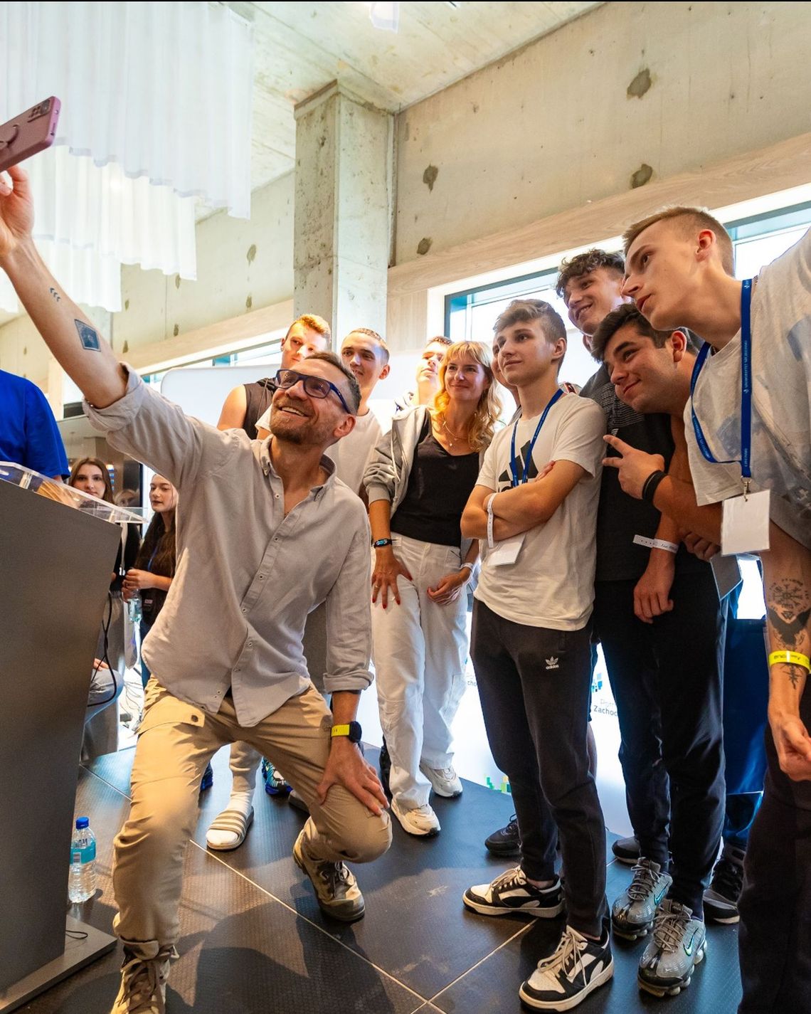 Pokazali klasę, bo kręci ich to. W nagrodę pojadą na Summer Camp