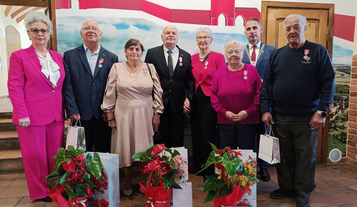 Pół wieku jednej miłości – Prezydent RP odznacza wyjątkowe pary z południa powiatu gryfińskiego