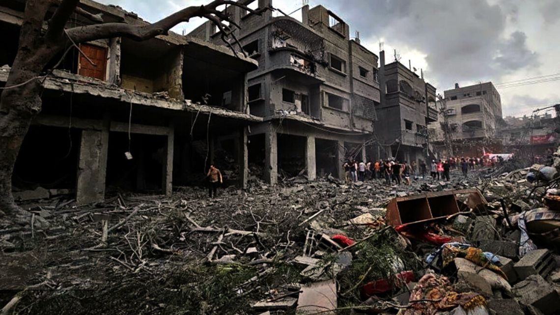 Czy Polacy chcą udziału Polski w Radzie Pokoju? Trump czeka na Nawrockiego