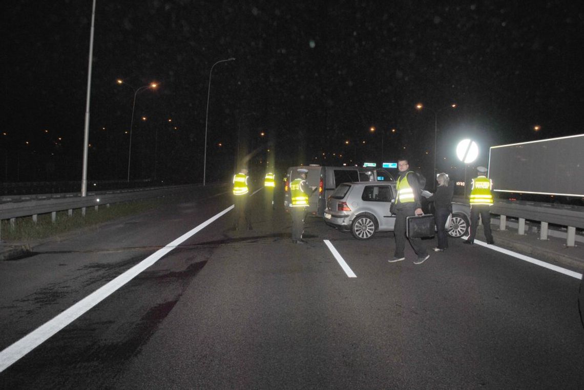 Policja ścigała złodzieja. Oddano strzały ostrzegawcze Policja ścigała złodzieja. Oddano strzały ostrzegawcze