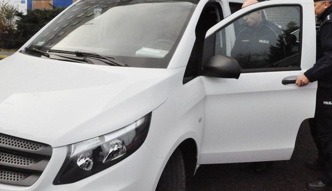 Policja szuka świadków zarysowania lakieru Policja szuka świadków zarysowania lakieru