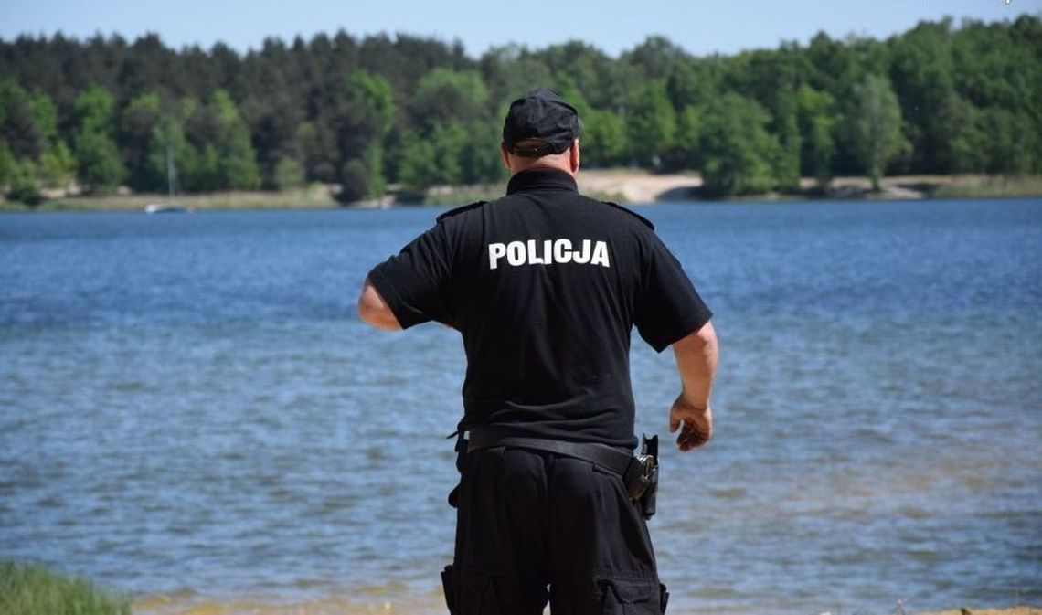 Policjanci uratowali życie 44-letniej kobiecie Policjanci uratowali życie 44-letniej kobiecie