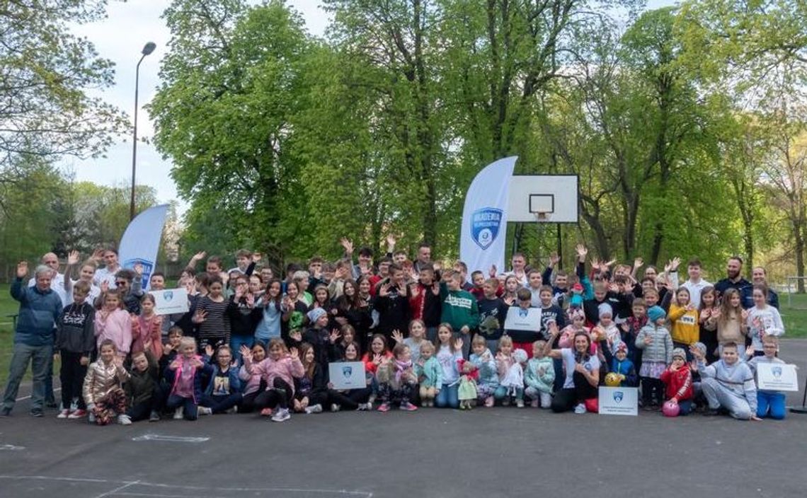 Policjanci w trzech szkołach naszego powiatu Policjanci w trzech szkołach naszego powiatu