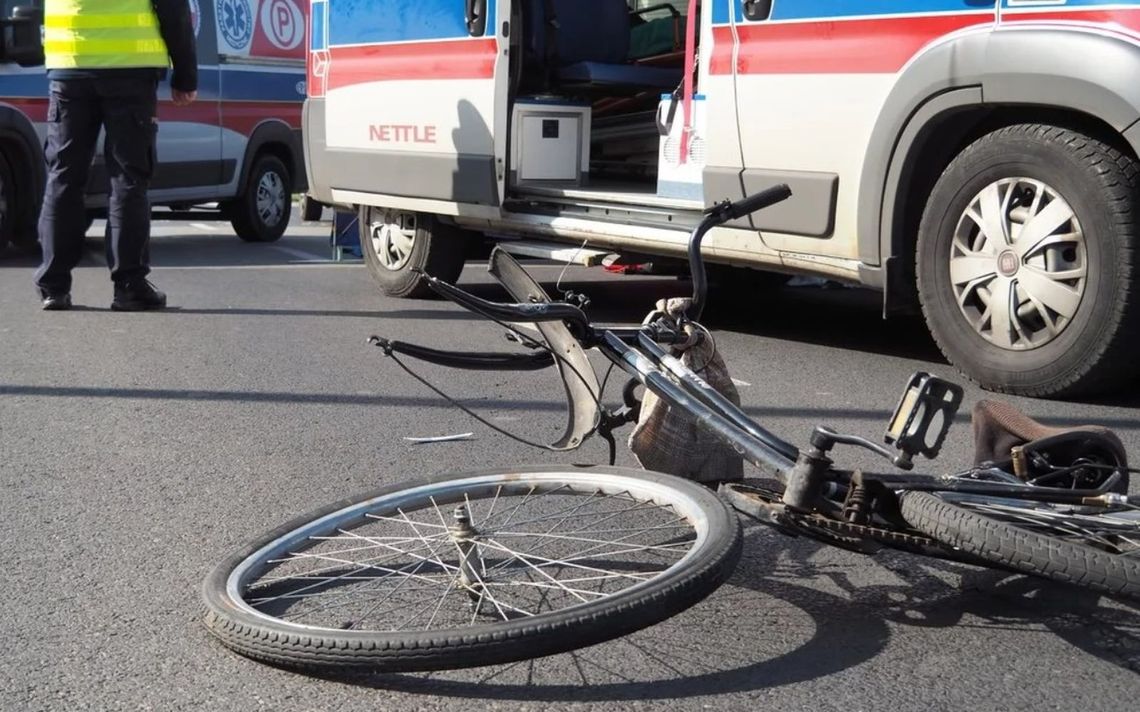Policjant z Gryfina spowodował wypadek. Czy naczelnik drogówki uciekł, sprawdza prokuratura