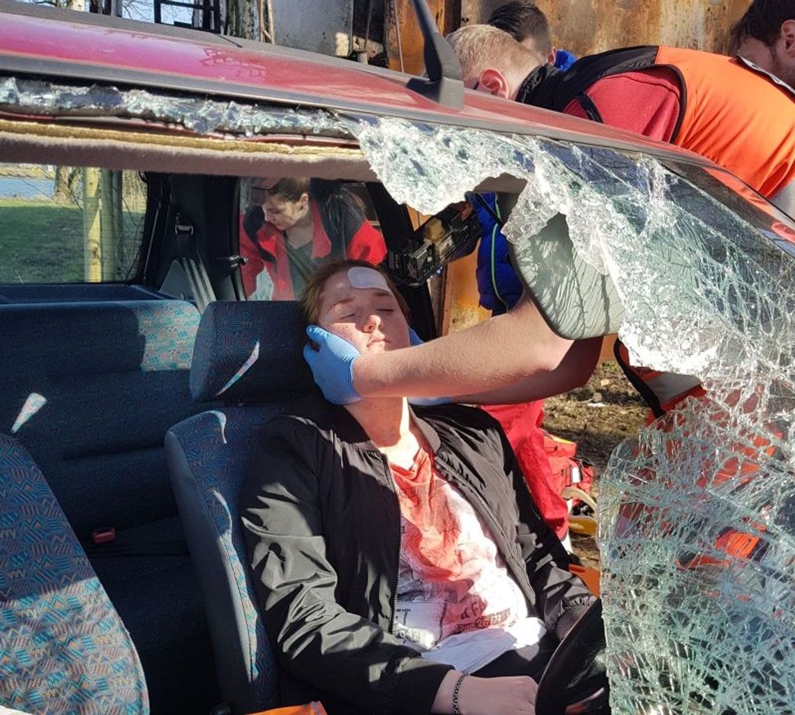 Policyjna grupa ratownicza w akcji Policyjna grupa ratownicza w akcji