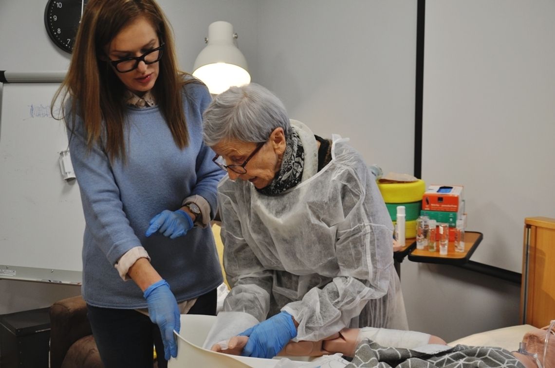 Pomoc dla osób niesamodzielnych i ich rodzin Pomoc dla osób niesamodzielnych i ich rodzin