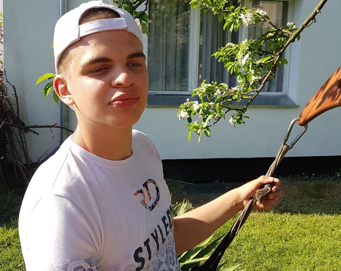 Pomóżmy Damianowi zakupić wyciskarkę Pomóżmy Damianowi zakupić wyciskarkę