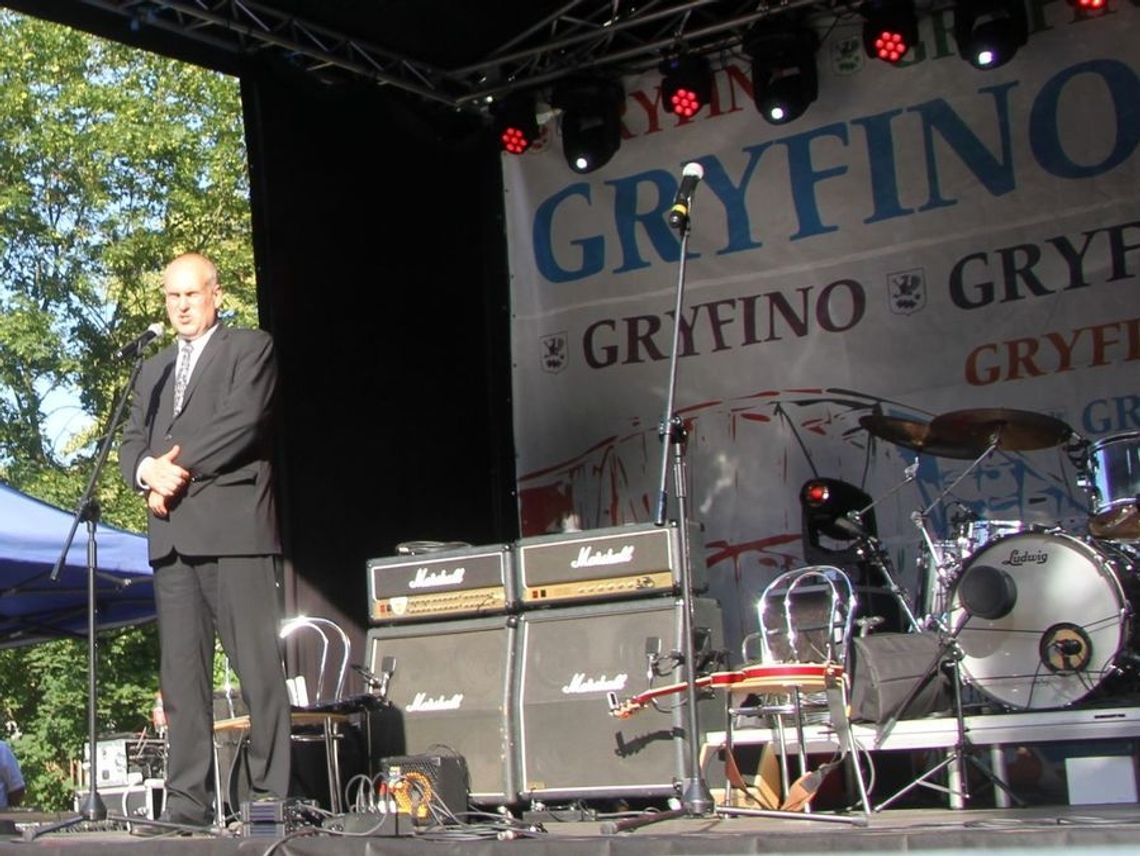 Pop lat 80. i 90. na scenie w Pałacyku pod Lwami Pop lat 80. i 90. na scenie w Pałacyku pod Lwami