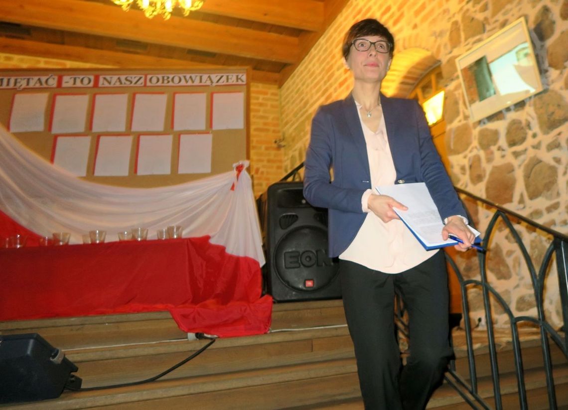 Porozmawiaj z żołnierzem Armii Krajowej. Dowiedz się o żołnierzach wyklętych Porozmawiaj z żołnierzem Armii Krajowej. Dowiedz się o żołnierzach wyklętych