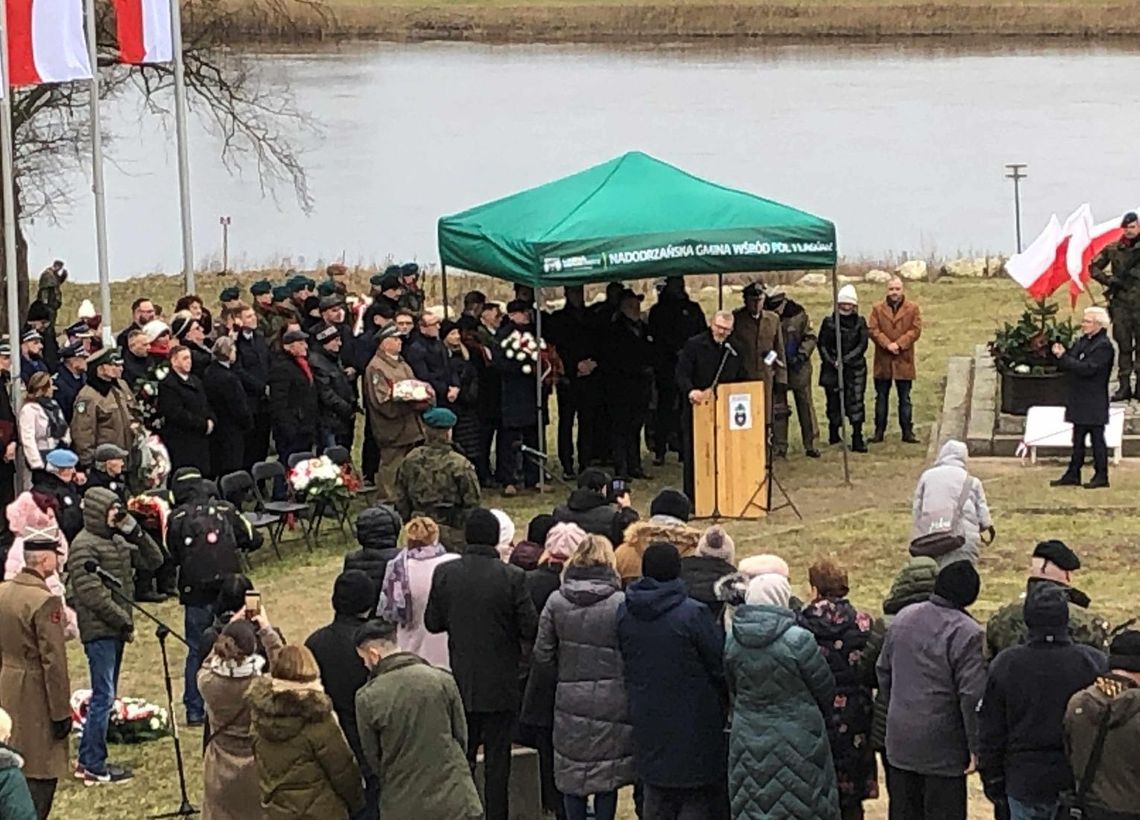 Poseł Braun wykorzystał obchody rocznicy historycznych walk nad Odrą. Kiełbasa wyborcza? Poseł Braun wykorzystał obchody rocznicy historycznych walk nad Odrą. Kiełbasa wyborcza?