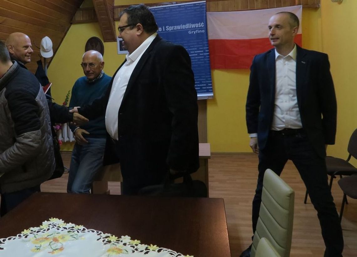 Poseł Krzysztof Zaremba zaprasza do zadawania pytań Poseł Krzysztof Zaremba zaprasza do zadawania pytań