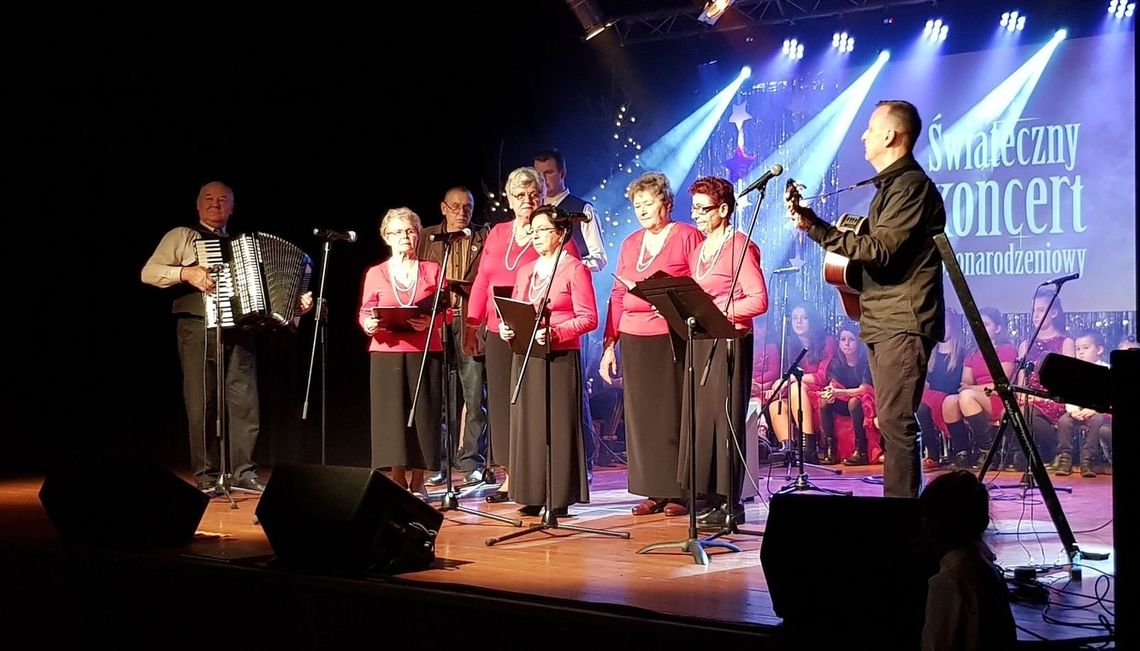 Posłuchajmy kolęd w wykoniu Emeranto